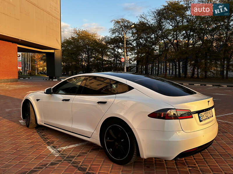 Ліфтбек Tesla Model S 2020 в Одесі фото 9 Ліфтбек Tesla Model S 2020 в Одесі