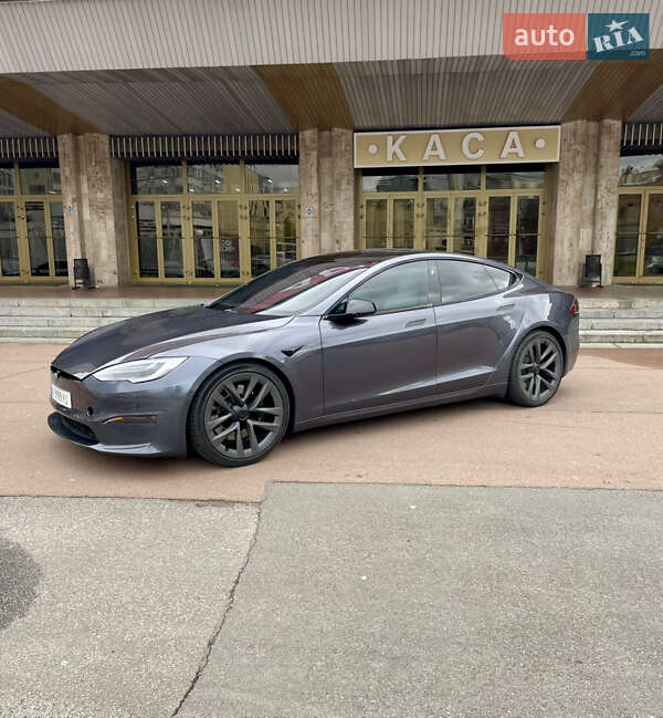 Ліфтбек Tesla Model S 2021 в Києві