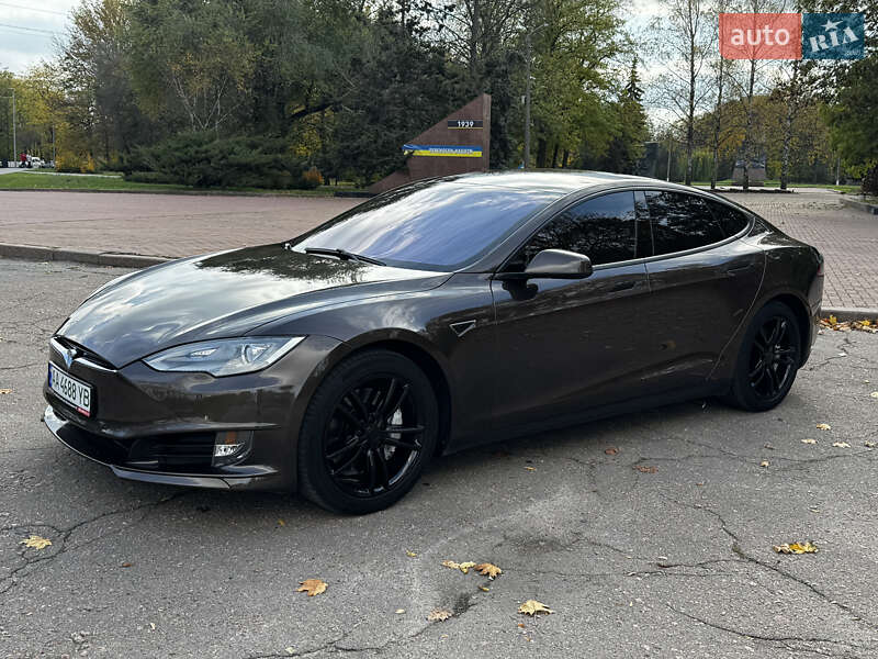 Лифтбек Tesla Model S 2013 в Кропивницком фото 10 Лифтбек Tesla Model S 2013 в Кропивницком