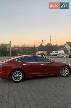 Лифтбек Tesla Model S 2016 в 