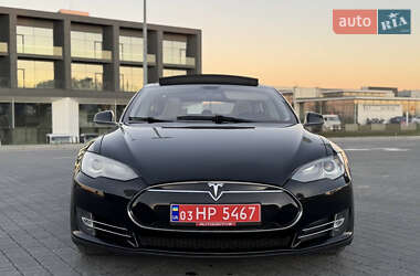Лифтбек Tesla Model S 2014 в 