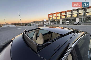 Лифтбек Tesla Model S 2014 в 