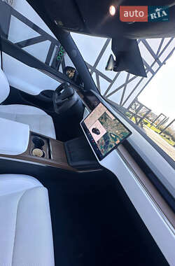 Лифтбек Tesla Model S 2022 в 