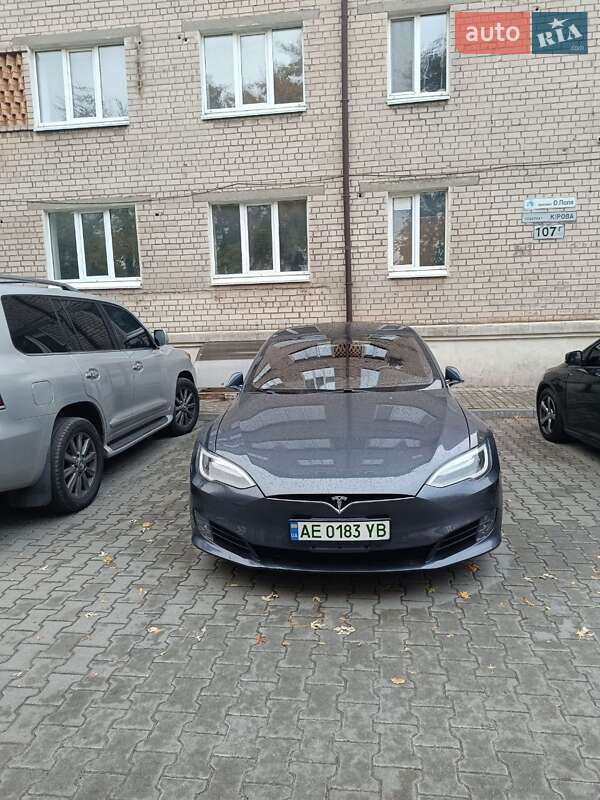 Tesla Model S 2017 Tesla Model S 2017