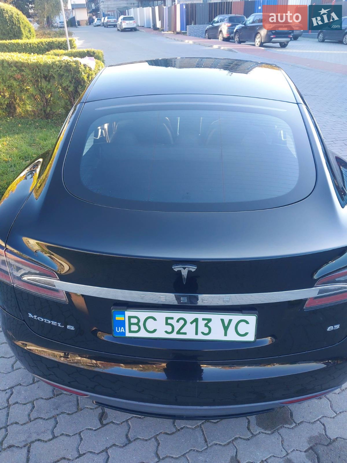 2014 Tesla Model S - мініатюра 2