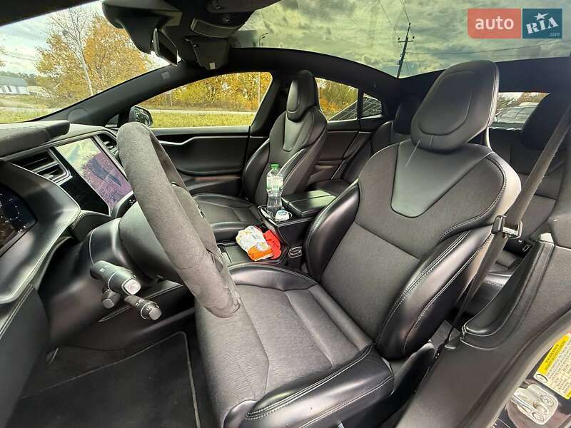 Ліфтбек Tesla Model S 2018 в Вінниці фото 16 Ліфтбек Tesla Model S 2018 в Вінниці