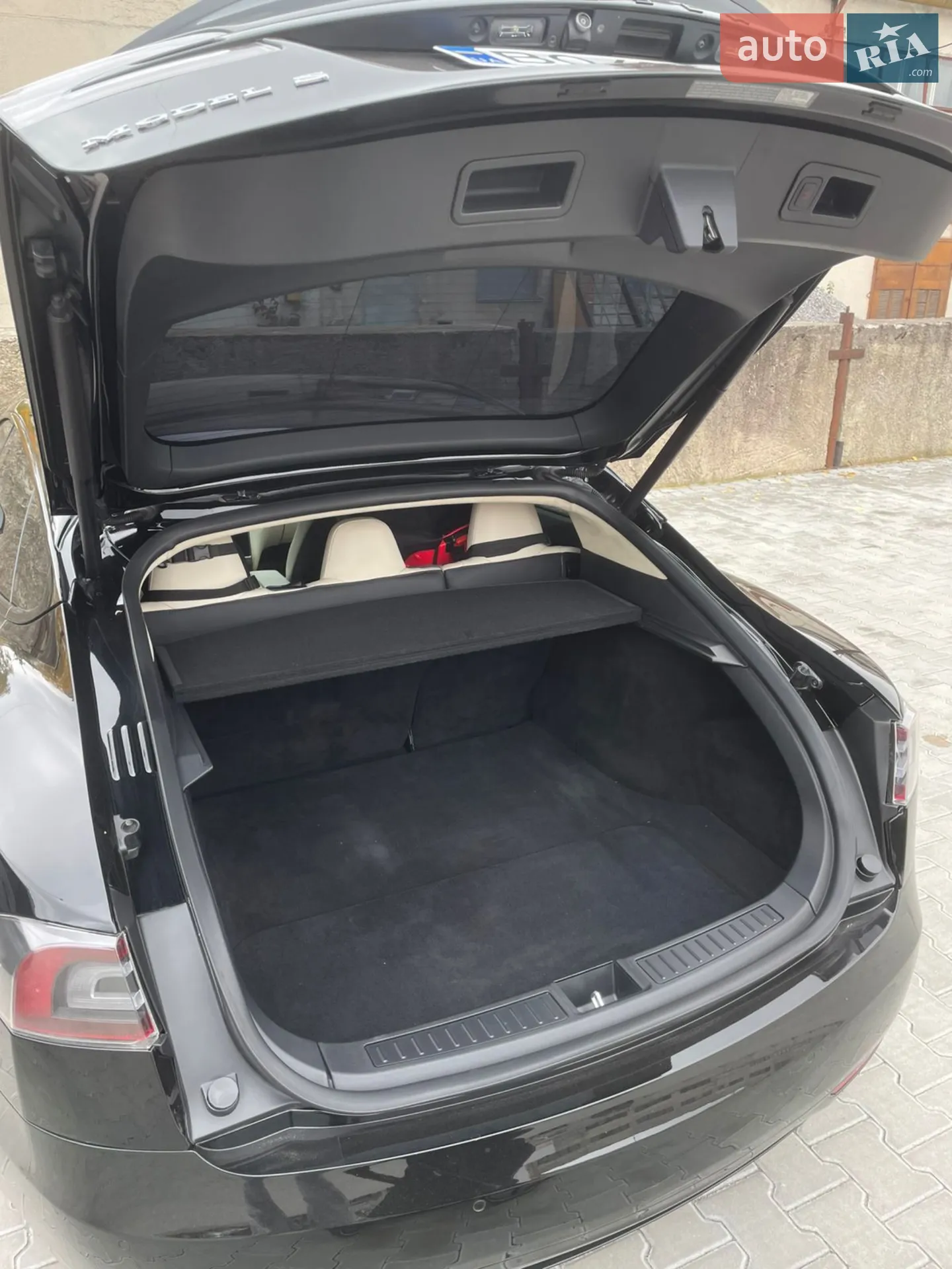 2019 Tesla Model S - мініатюра 16