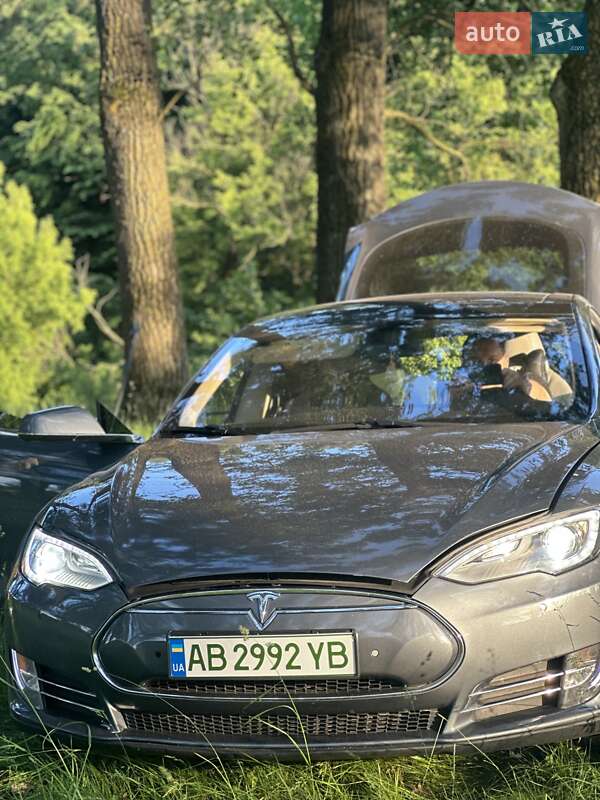Tesla Model S 2014 Tesla Model S 2014