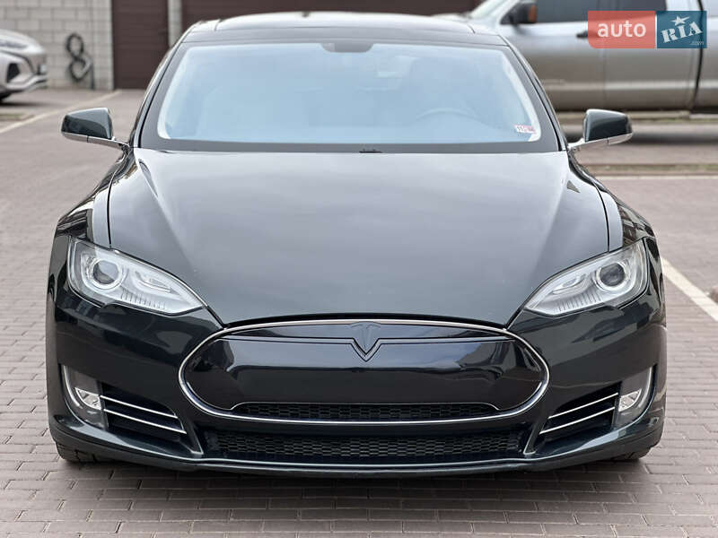 Лифтбек Tesla Model S 2013 в Одессе