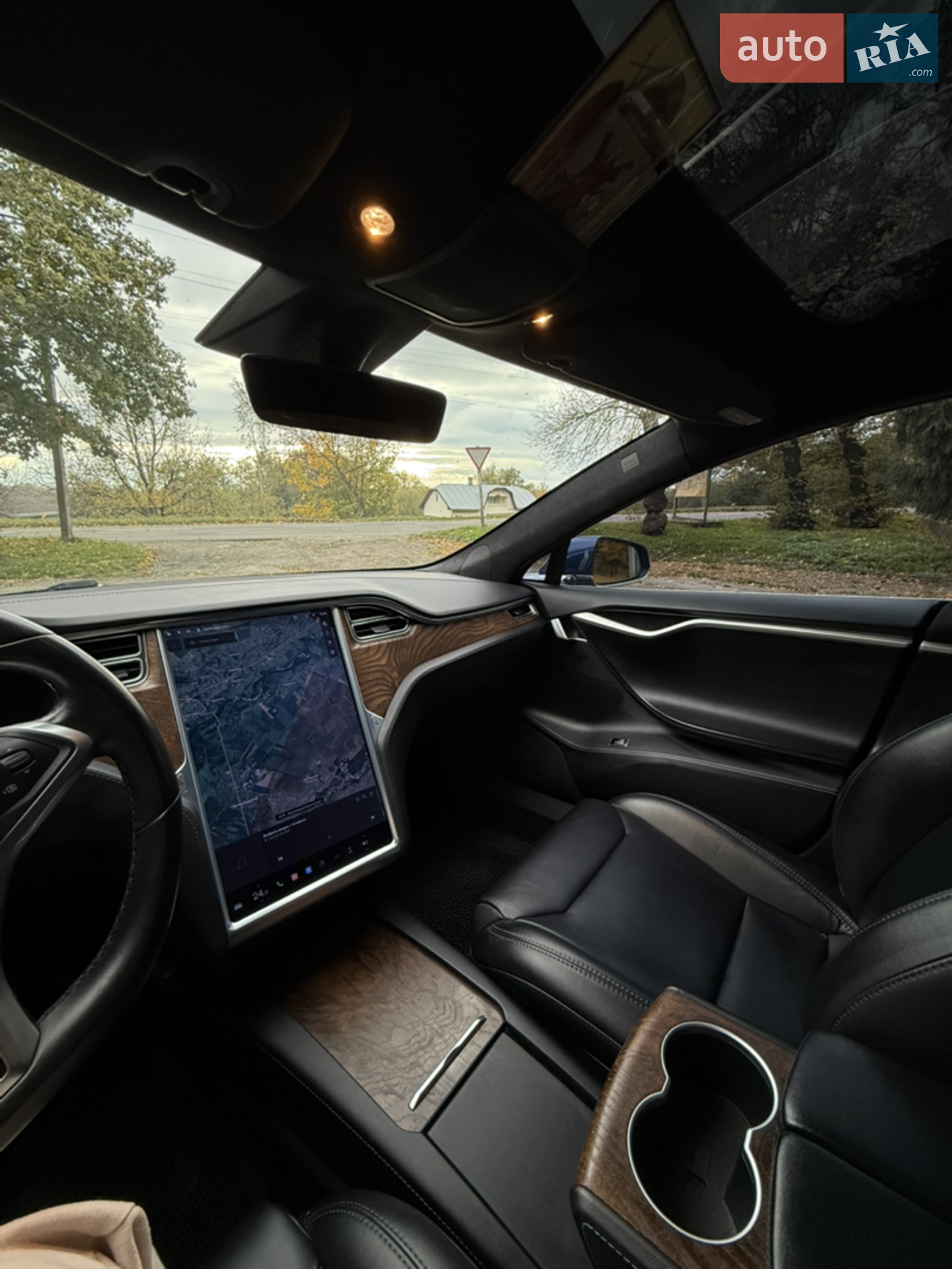 2017 Tesla Model S - мініатюра 8