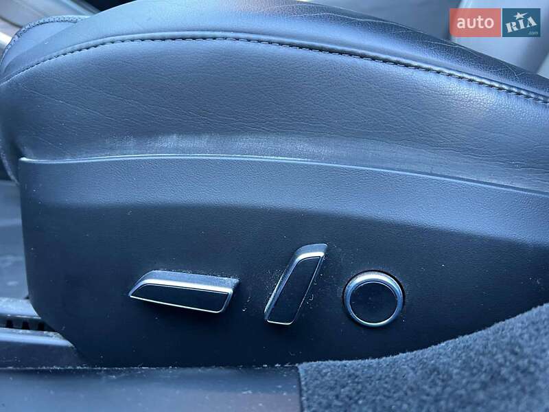 Ліфтбек Tesla Model S 2022 в Львові фото 18 Ліфтбек Tesla Model S 2022 в Львові