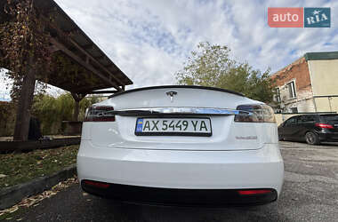 Лифтбек Tesla Model S 2019 в Харькове
