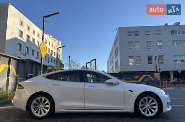 Лифтбек Tesla Model S 2019 в Харькове