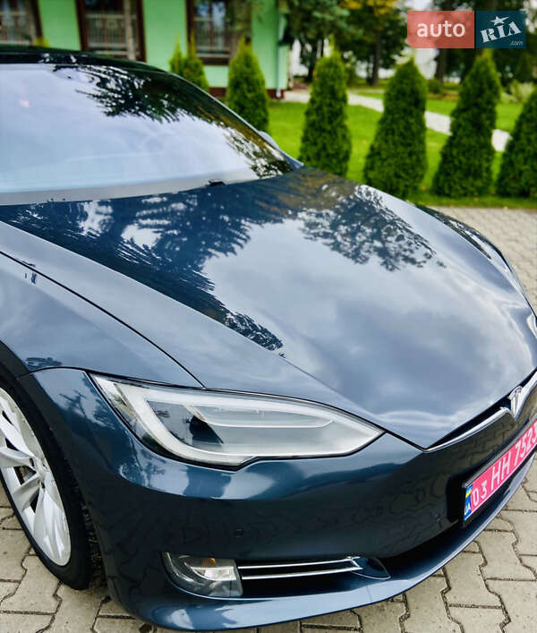 Лифтбек Tesla Model S 2016 в Луцке фото 3 Лифтбек Tesla Model S 2016 в Луцке