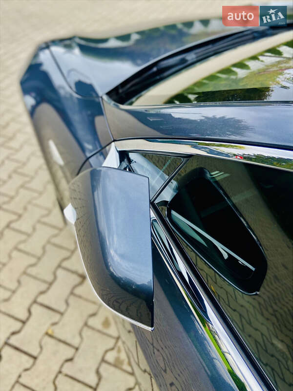 Лифтбек Tesla Model S 2016 в Луцке фото 14 Лифтбек Tesla Model S 2016 в Луцке