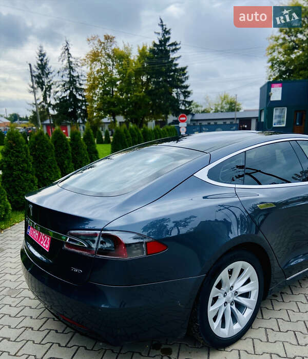 Лифтбек Tesla Model S 2016 в Луцке фото 15 Лифтбек Tesla Model S 2016 в Луцке