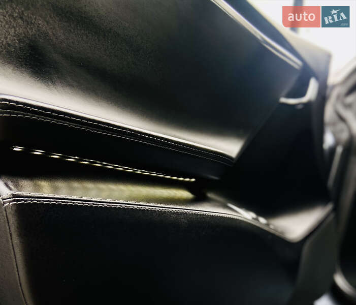 Лифтбек Tesla Model S 2016 в Луцке фото 36 Лифтбек Tesla Model S 2016 в Луцке