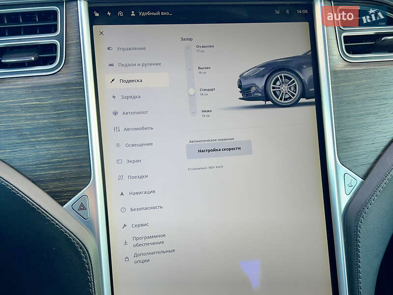 Ліфтбек Tesla Model S 2015 в Києві фото 23 Ліфтбек Tesla Model S 2015 в Києві