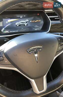 Лифтбек Tesla Model S 2014 в Николаеве