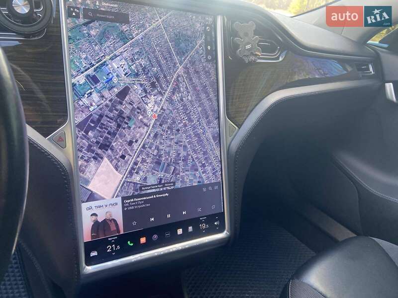 Ліфтбек Tesla Model S 2014 в Хмельницькому