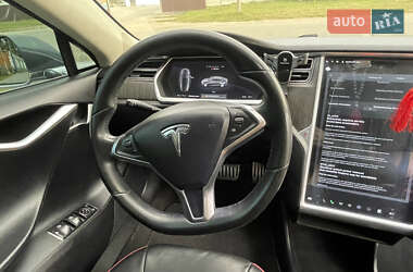 Лифтбек Tesla Model S 2013 в Кременчуге