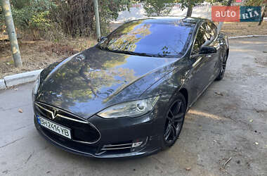 Лифтбек Tesla Model S 2015 в Одессе
