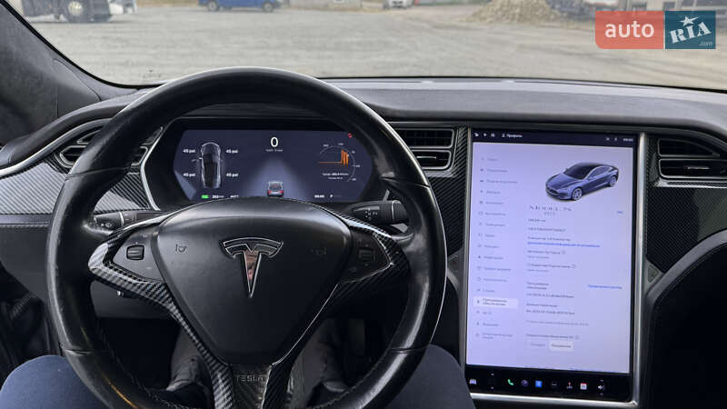 Лифтбек Tesla Model S 2015 в Львове фото 15 Лифтбек Tesla Model S 2015 в Львове