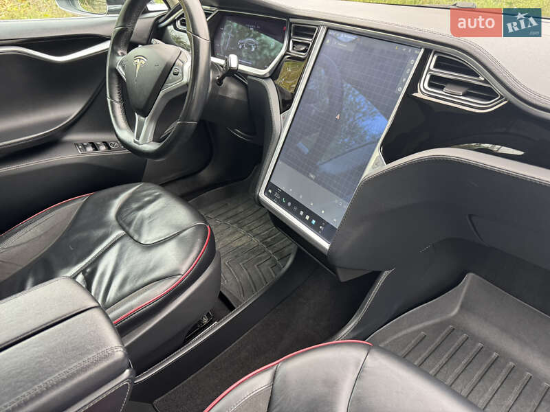 Лифтбек Tesla Model S 2014 в Одессе фото 21 Лифтбек Tesla Model S 2014 в Одессе
