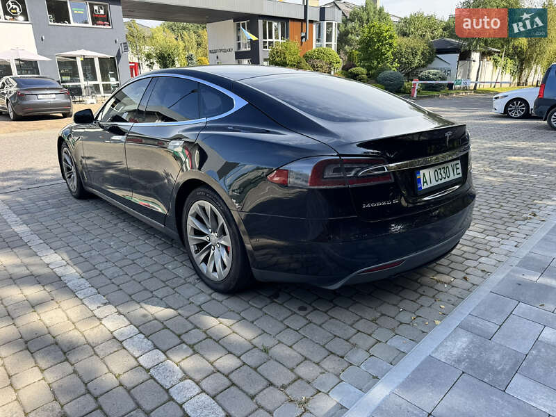 Ліфтбек Tesla Model S 2015 в Києві фото 8 Ліфтбек Tesla Model S 2015 в Києві