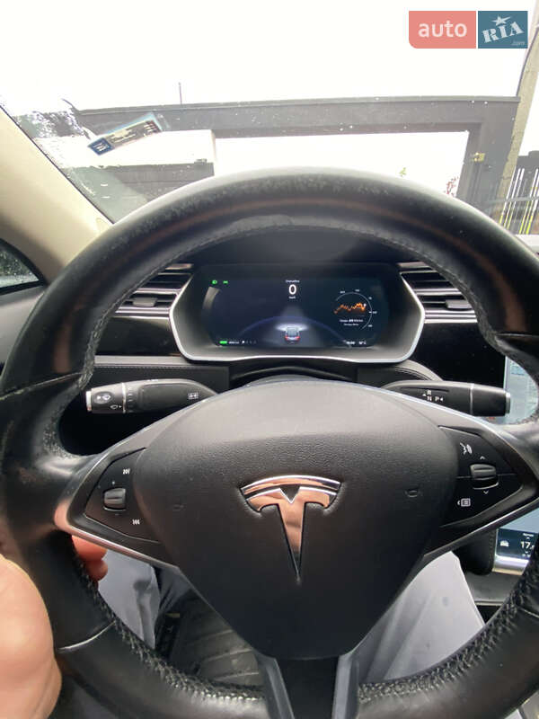 Лифтбек Tesla Model S 2014 в Ровно фото 13 Лифтбек Tesla Model S 2014 в Ровно