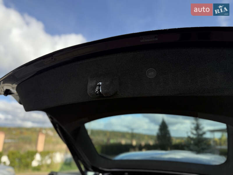 Ліфтбек Tesla Model S 2024 в Дрогобичі фото 122 Ліфтбек Tesla Model S 2024 в Дрогобичі