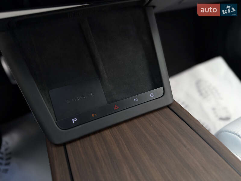 Ліфтбек Tesla Model S 2024 в Дрогобичі фото 134 Ліфтбек Tesla Model S 2024 в Дрогобичі