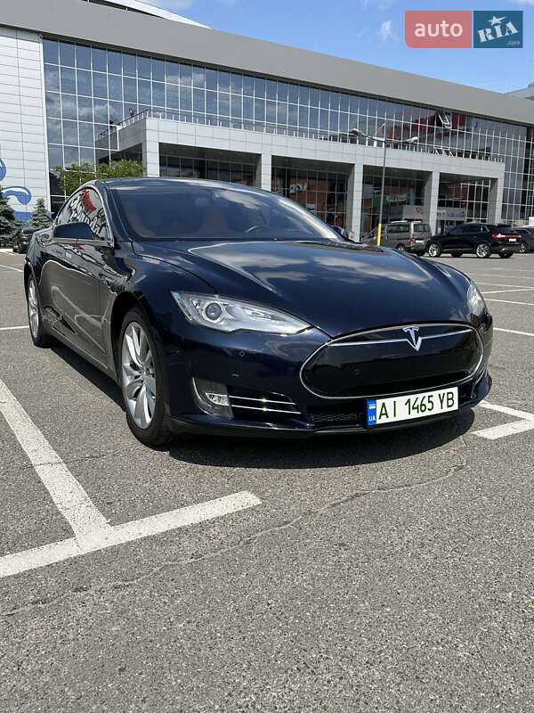Лифтбек Tesla Model S 2013 в Киеве фото 2 Лифтбек Tesla Model S 2013 в Киеве
