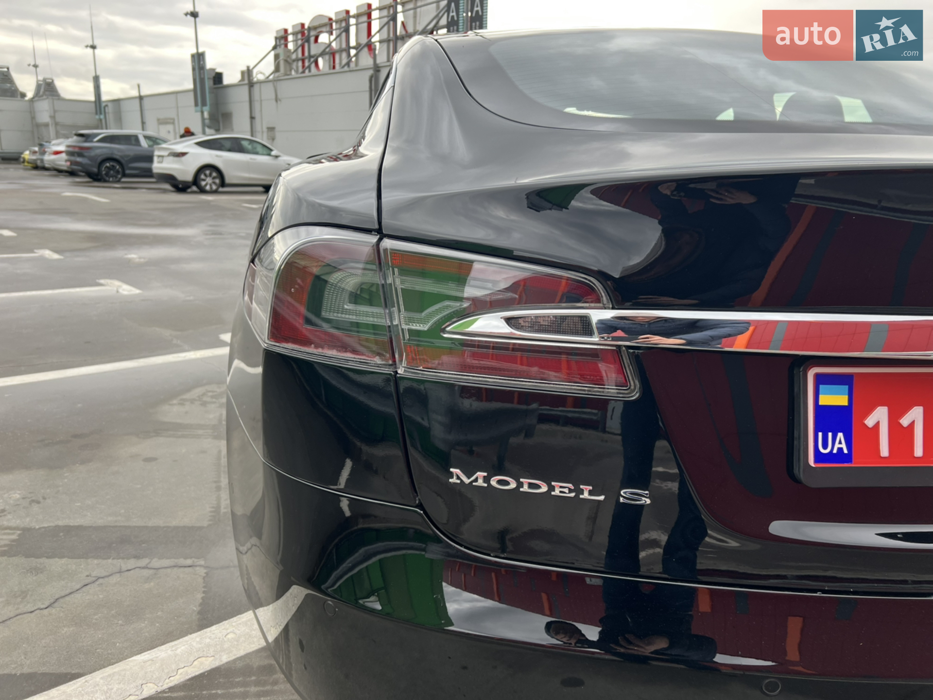 2015 Tesla Model S - мініатюра 12