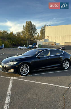 Лифтбек Tesla Model S 2013 в Одессе