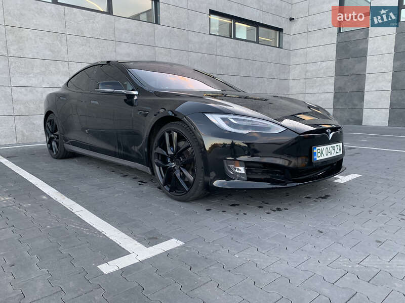Ліфтбек Tesla Model S 2017 в Сарнах фото 8 Ліфтбек Tesla Model S 2017 в Сарнах