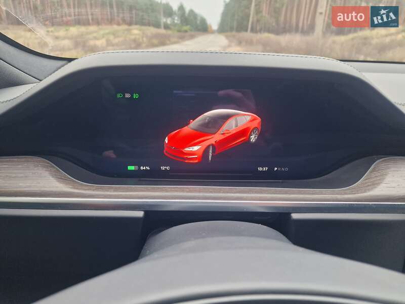 Ліфтбек Tesla Model S 2022 в Черкасах