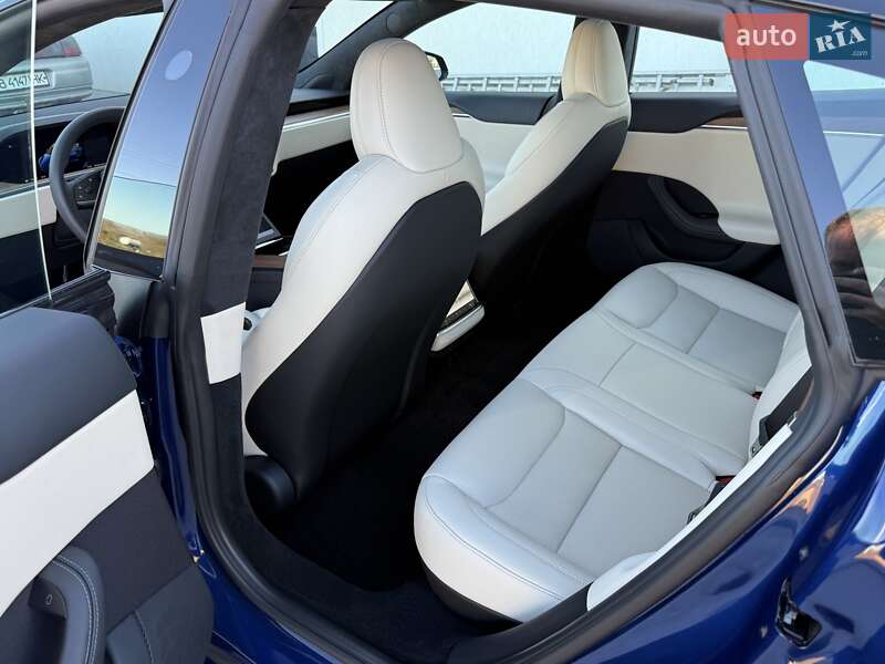 Лифтбек Tesla Model S 2025 в Виннице фото 25 Лифтбек Tesla Model S 2025 в Виннице