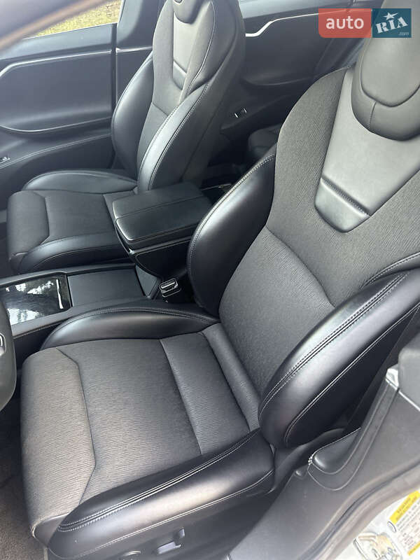 Ліфтбек Tesla Model S 2017 в Житомирі фото 9 Ліфтбек Tesla Model S 2017 в Житомирі