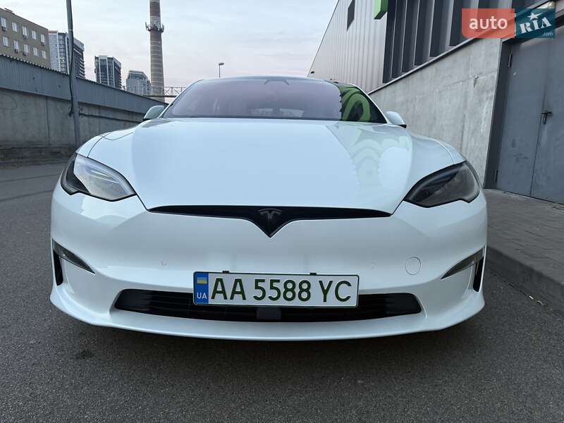 Лифтбек Tesla Model S 2021 в Киеве фото 21 Лифтбек Tesla Model S 2021 в Киеве