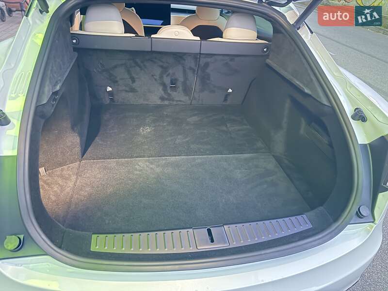 Лифтбек Tesla Model S 2021 в Киеве фото 28 Лифтбек Tesla Model S 2021 в Киеве