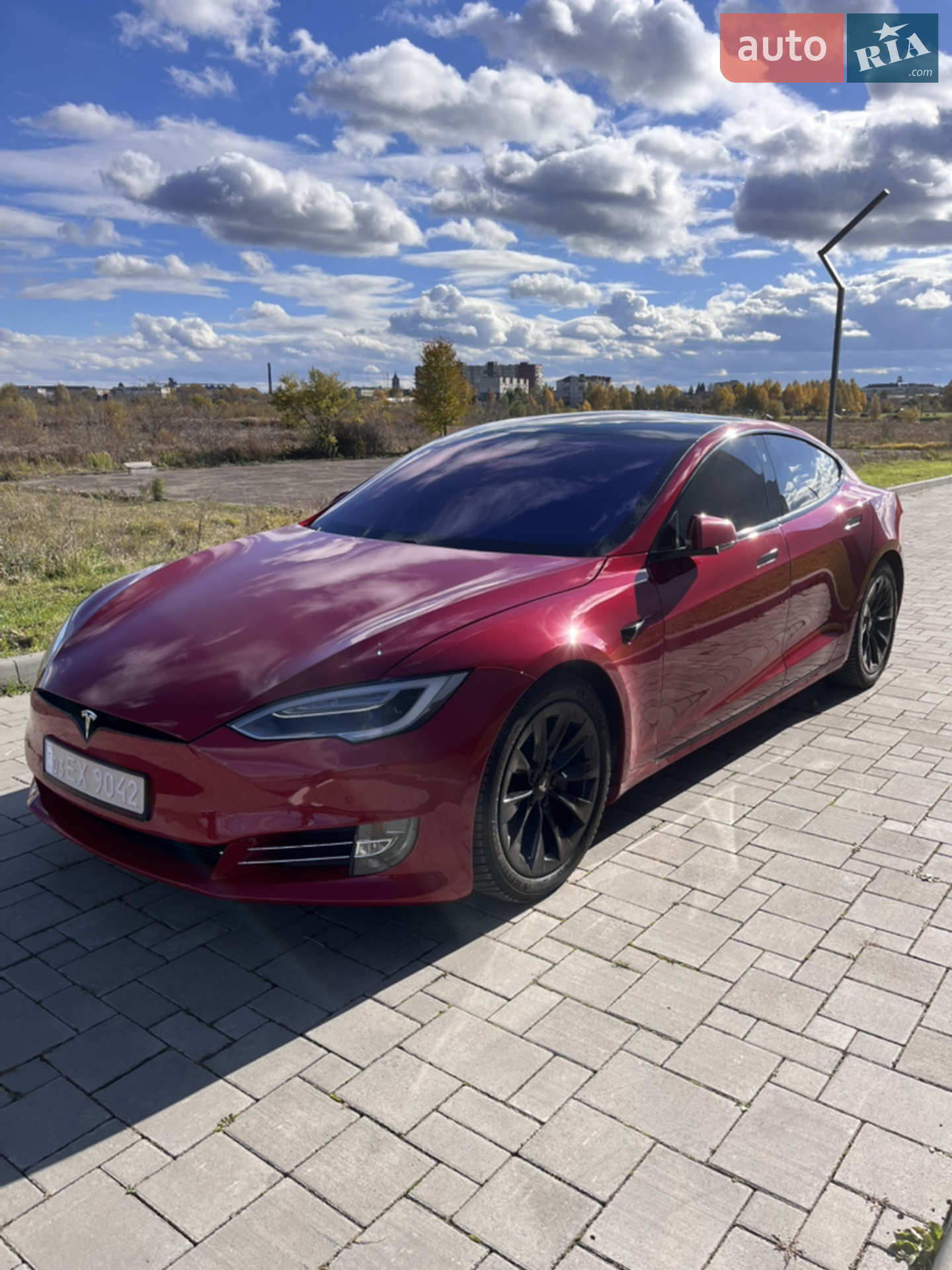 2017 Tesla Model S - мініатюра 2