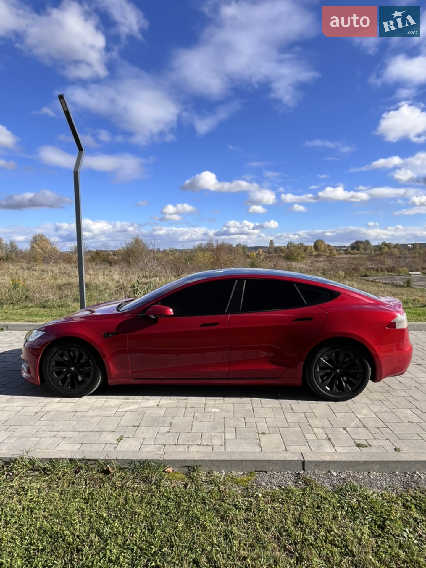 2017 Tesla Model S - мініатюра 9