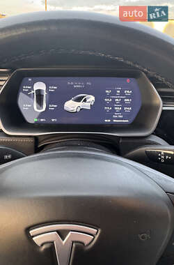 Лифтбек Tesla Model S 2019 в Ивано-Франковске