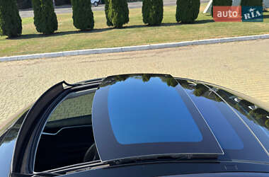 Лифтбек Tesla Model S 2017 в Одессе