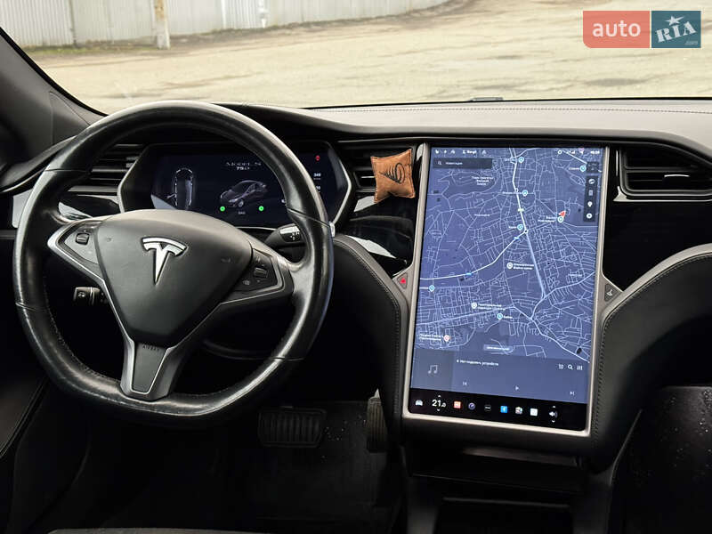 Ліфтбек Tesla Model S 2018 в Львові фото 30 Ліфтбек Tesla Model S 2018 в Львові