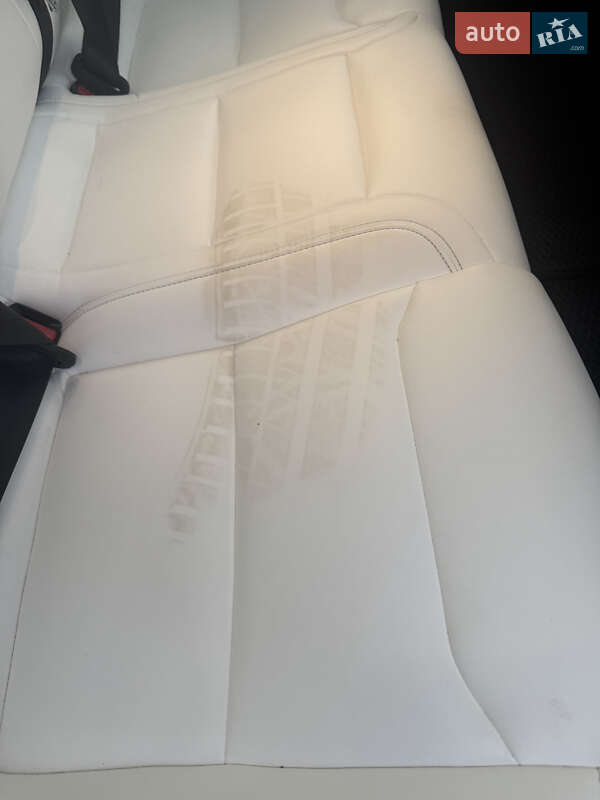 Лифтбек Tesla Model S 2019 в Ивано-Франковске фото 29 Лифтбек Tesla Model S 2019 в Ивано-Франковске