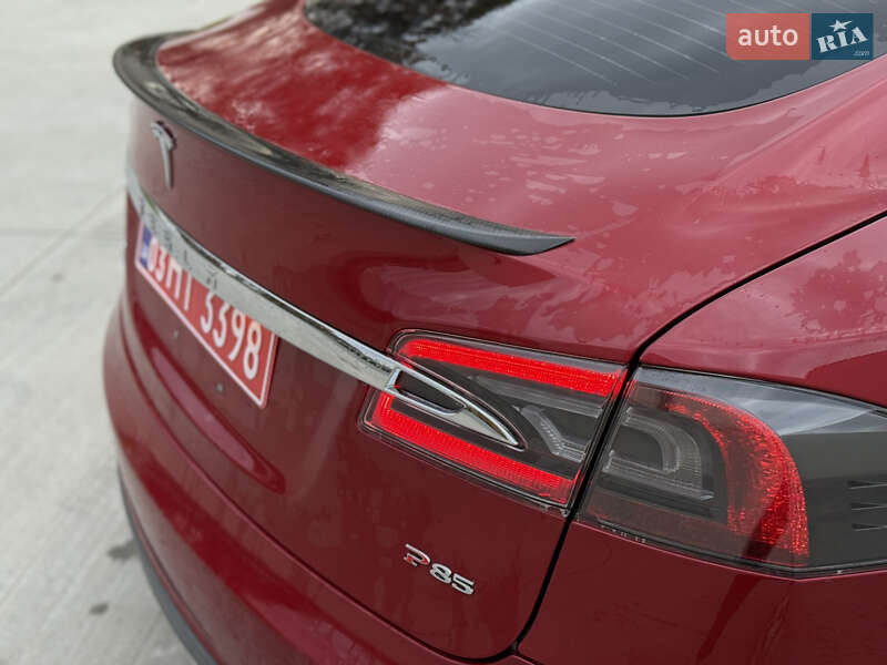 Ліфтбек Tesla Model S 2013 в Луцьку фото 9 Ліфтбек Tesla Model S 2013 в Луцьку