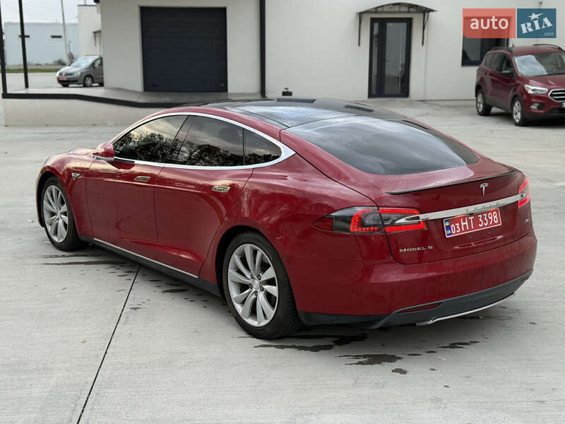 Ліфтбек Tesla Model S 2013 в Луцьку фото 12 Ліфтбек Tesla Model S 2013 в Луцьку