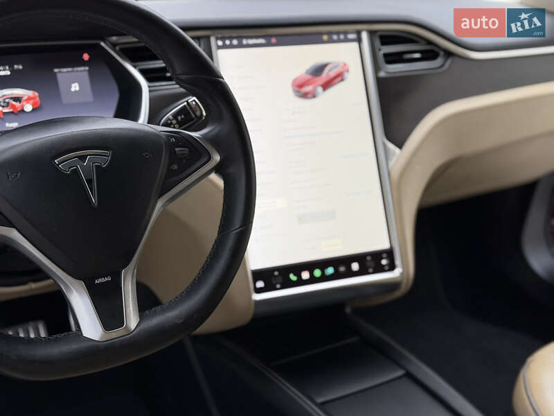 Ліфтбек Tesla Model S 2013 в Луцьку фото 37 Ліфтбек Tesla Model S 2013 в Луцьку